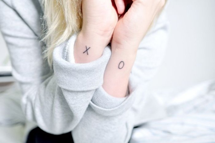 Tatuering-bilder-subtila-tatueringar-idéer-kvinnor-x-o