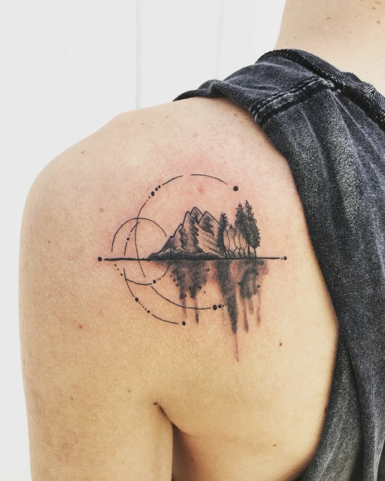 Axel tatuering design för kvinnor små skogstatueringar mening
