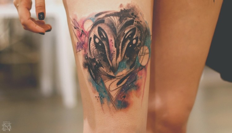 Tatuering-bilder-idéer-lår-fåglar-uggla