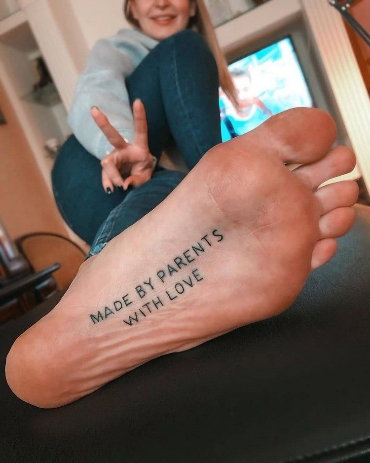 Smärta tatuering fotsålen roliga tatuering ordstäv för kvinnor