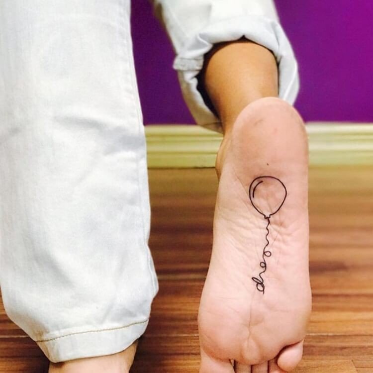 Fottatueringar små för kvinnor tatuering fotsål