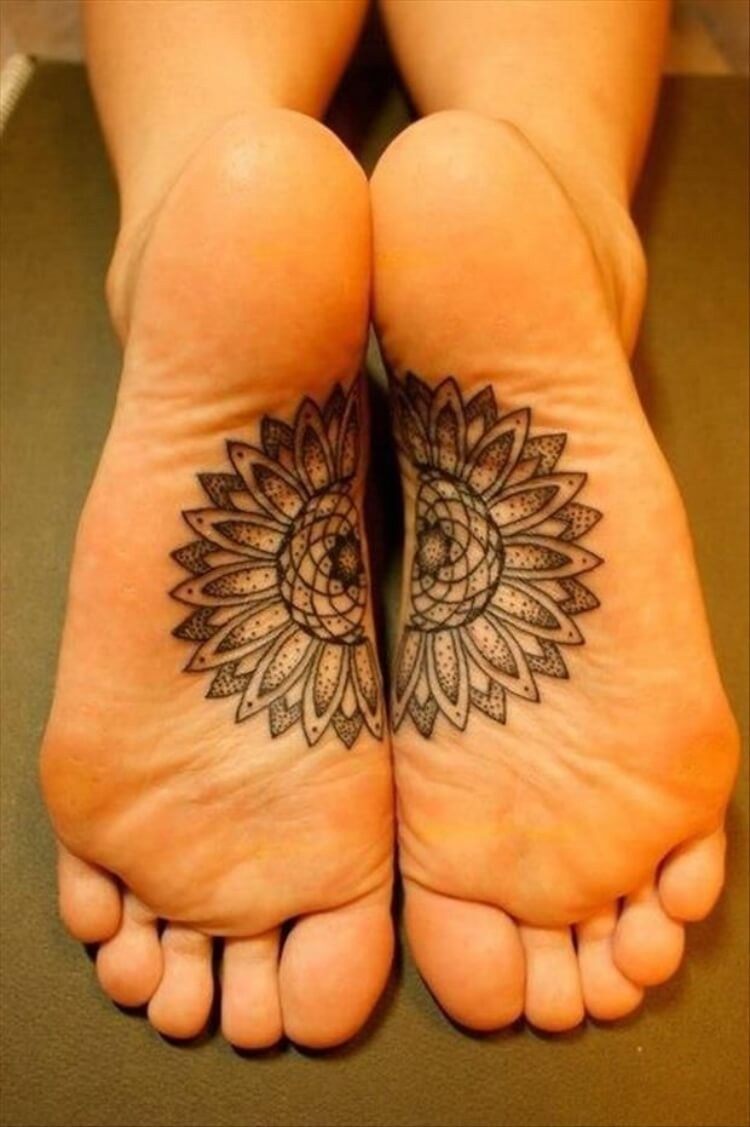 Mandala tatuering design liten smärta tatuering fotsål