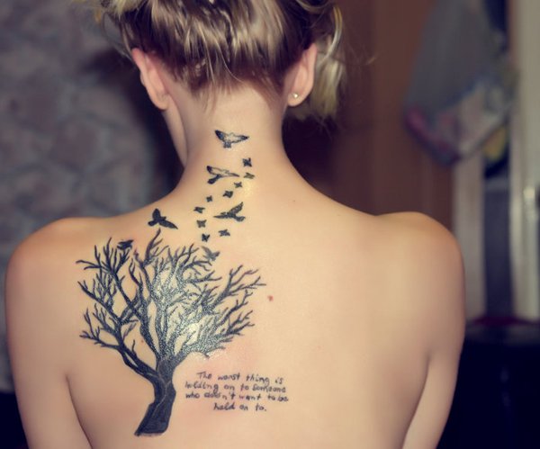 Tatuering idéer träd teckensnitt fåglar motiv