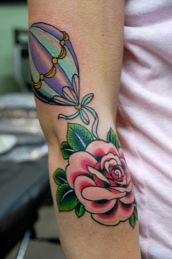 Tatuering Idéer Arm Rose Ballonger Kvinnor