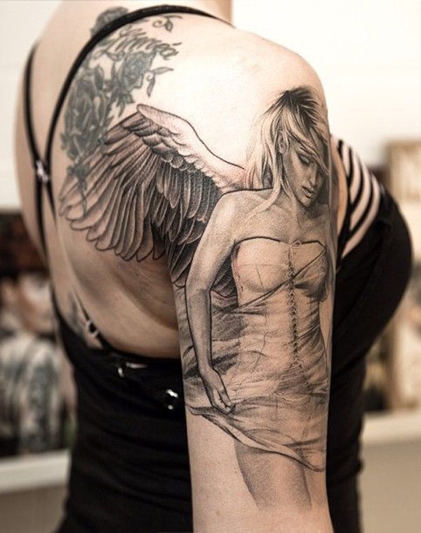 Tatuering-idéer-ängelmotiv-kvinna-överarm