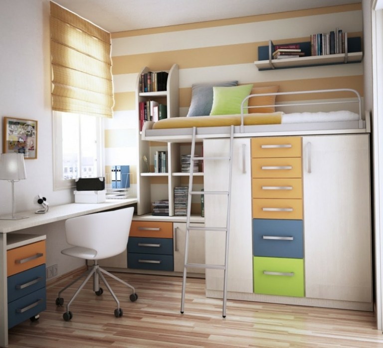 tonåring rum färgglada möbler hyllor skrivbord loft säng idé