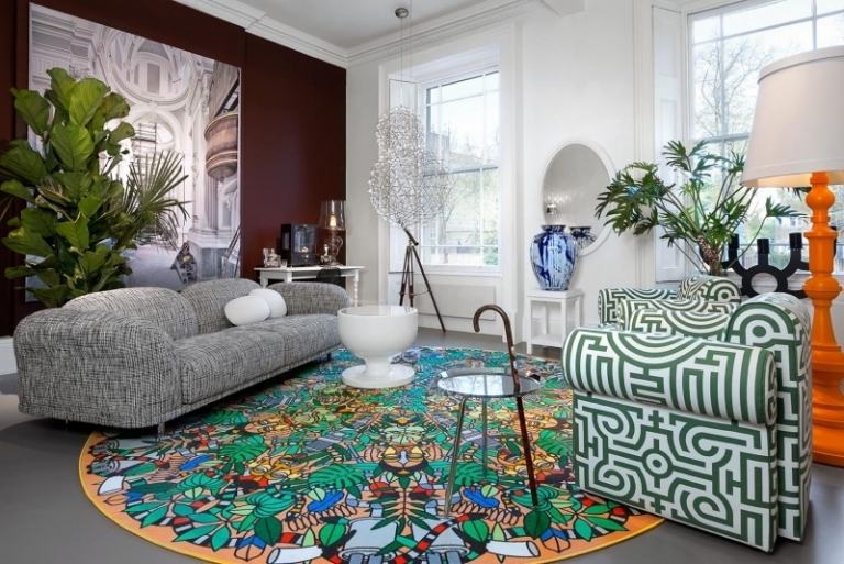 Mattedesign-runt-färgstark-fåtölj-soffa-grå-mönster-klädsel-modern