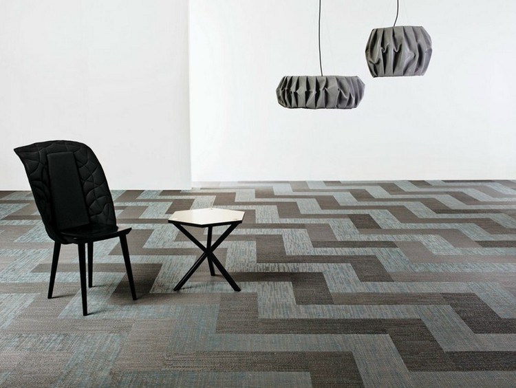Matta-vinyl-tyg-fibrer-geometriska-mönster-TYDD-PLANKER-ILLUMINERA-BOLON