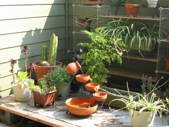 Trädgård fontän terrass balkong design idéer