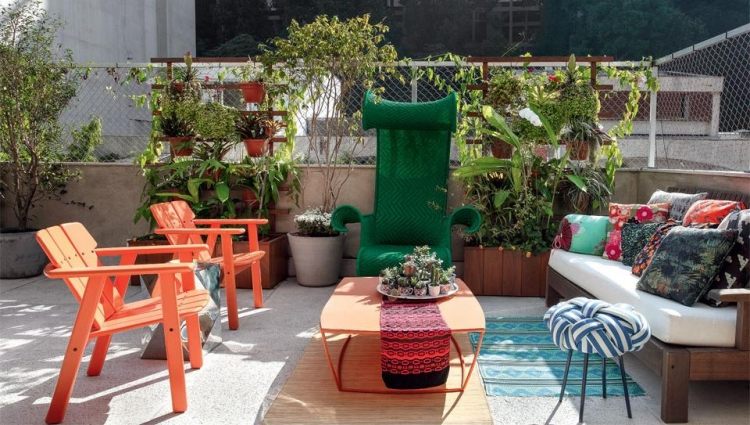 Designterrass 2015-sekretess-skydd-växter-trä-hink-trellises
