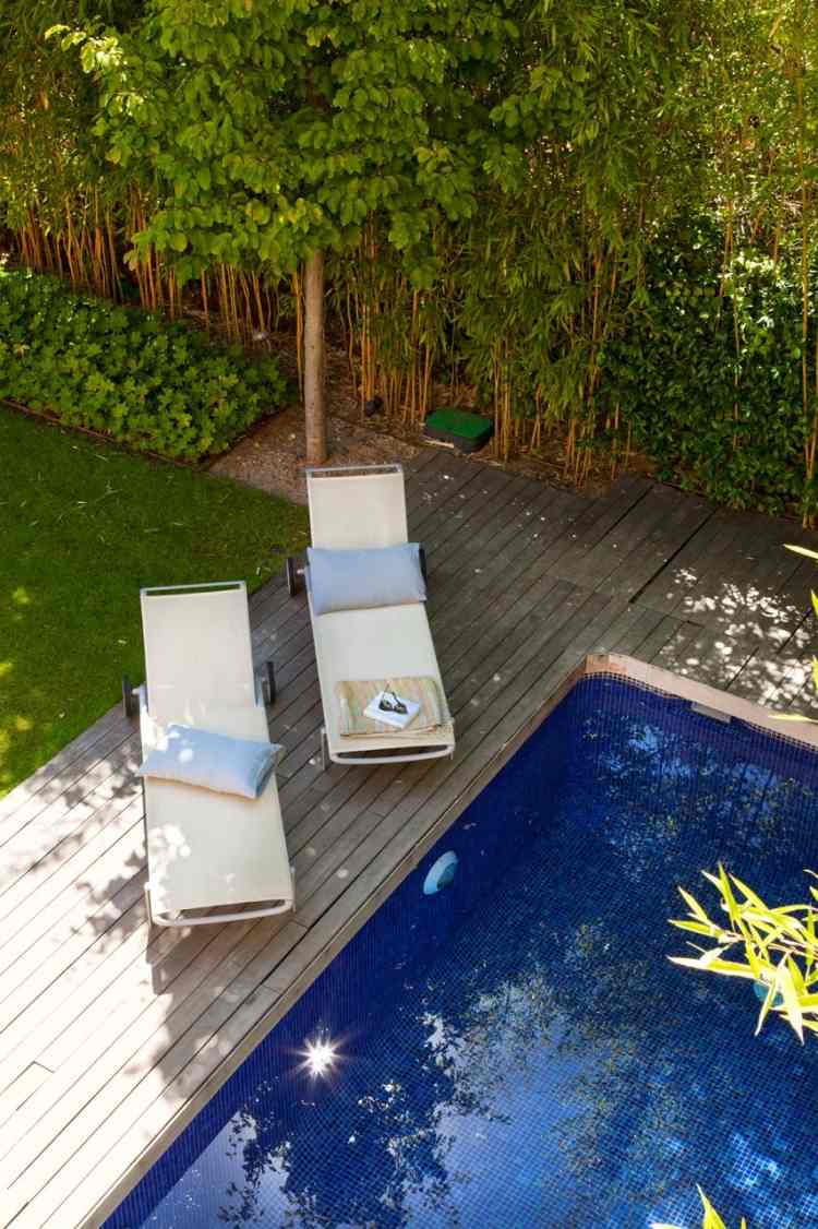terrass-design-2015-trädäck-pool-solstolar