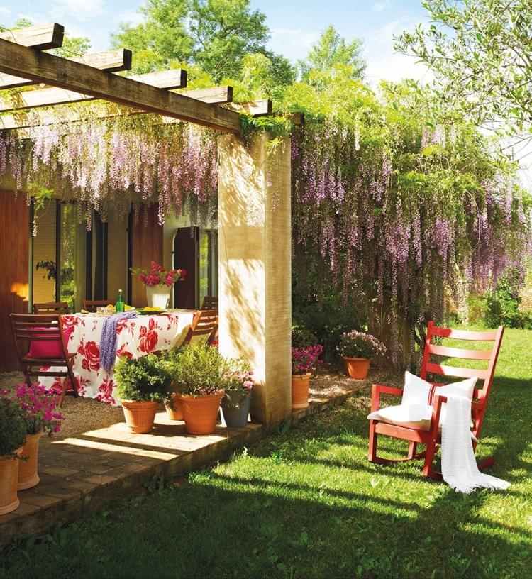 terrass-design-2015-blåregn-grön-pergola