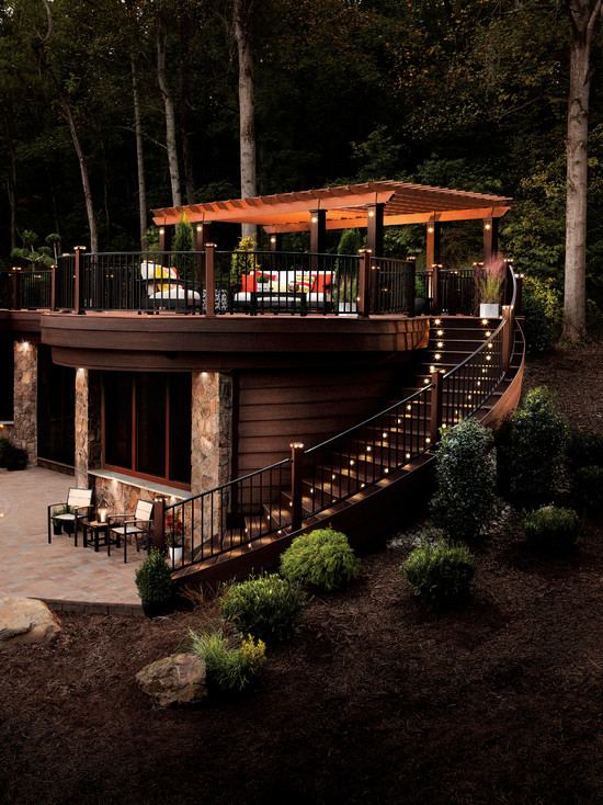 hus bostadsstruktur skog terrass trappor takmöbler romantisk
