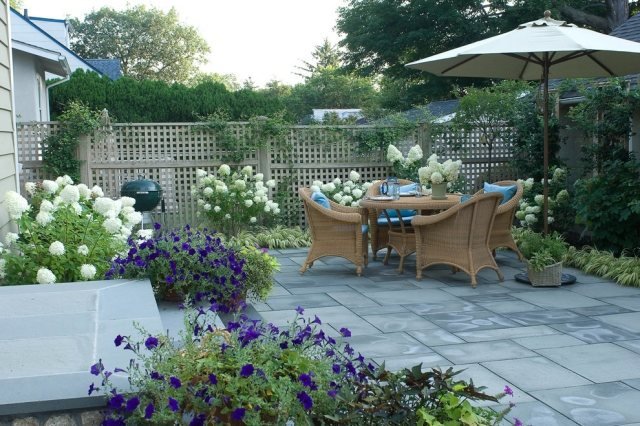 terrass design rotting sittplatser set idéer integritet staket plantering