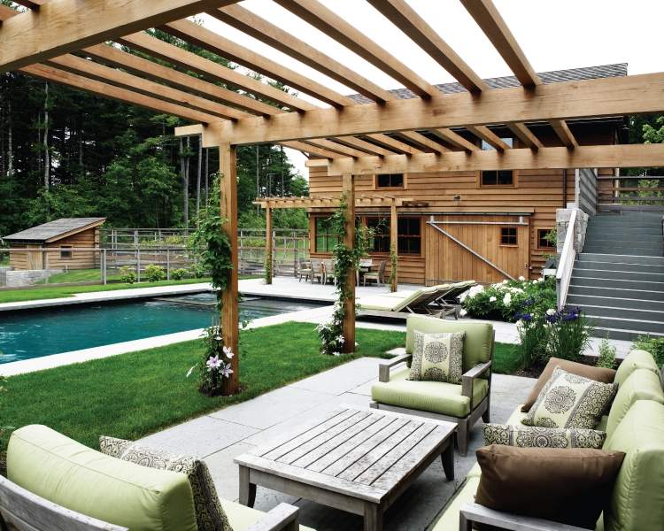 Terrass tak-trä-väder skydd-skugga-pool-sittplatser-gräsmatta-hus