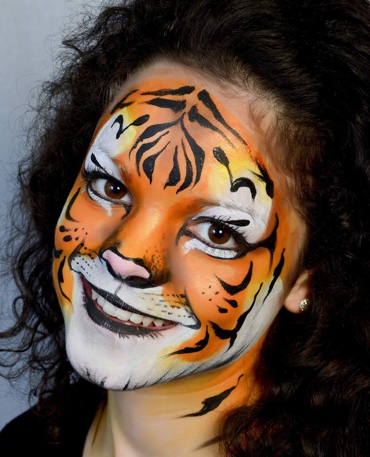 tiger face make-up helt perfekt