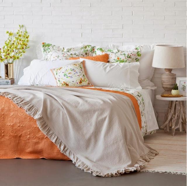 sängkläder tips för sovrummet-färg-mönster-filt-kudde