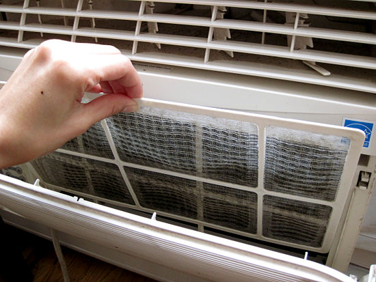Byt luftkonditioneringsfilter minska värmekostnaderna