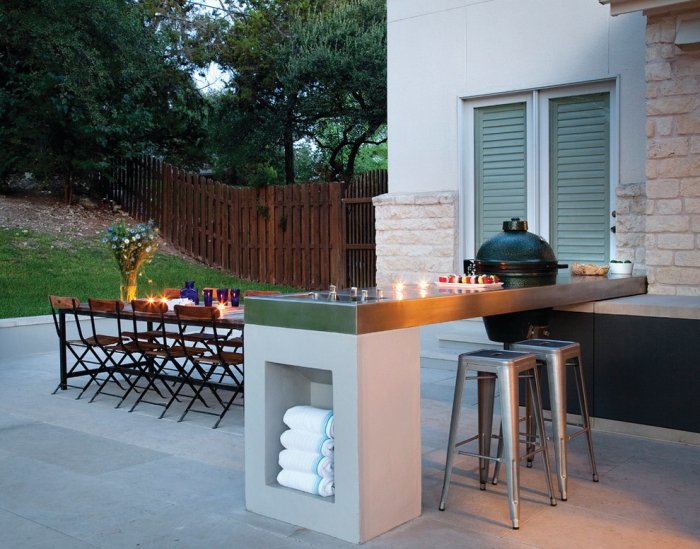 Tips-för-terrass design-utomhus-grill-bänk-matbord