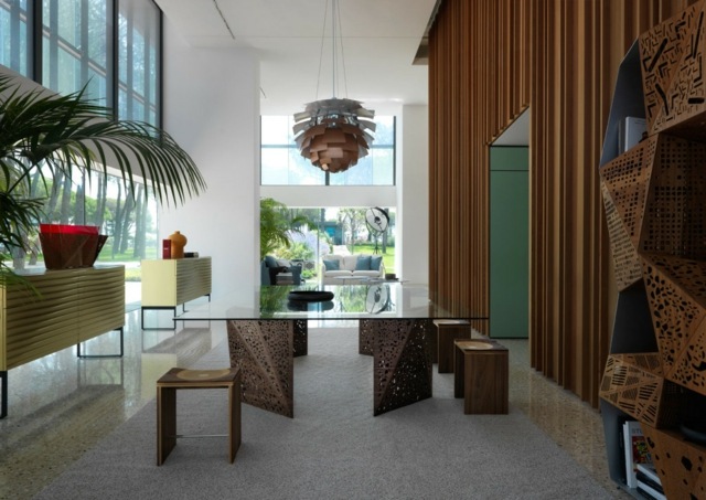 Kontorsmöbler bord metall ben glas topp idéer modern minimalistisk