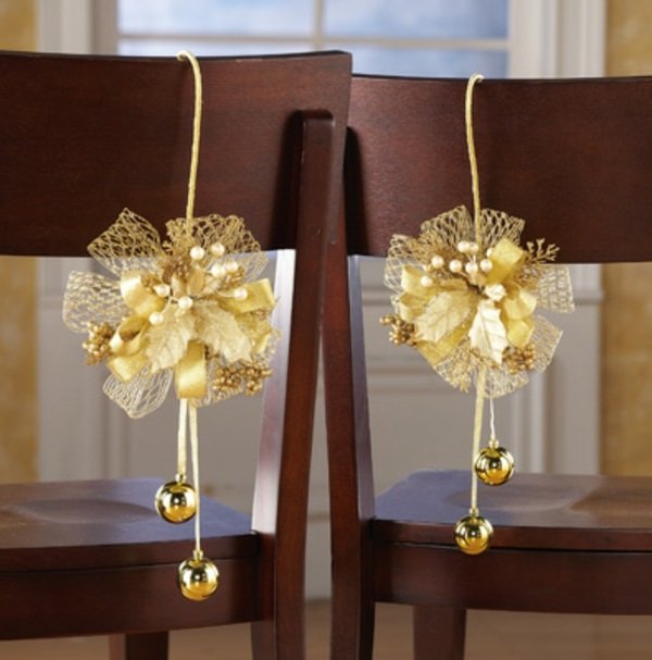 guld-detaljer-stol-dekoration-idé-jul