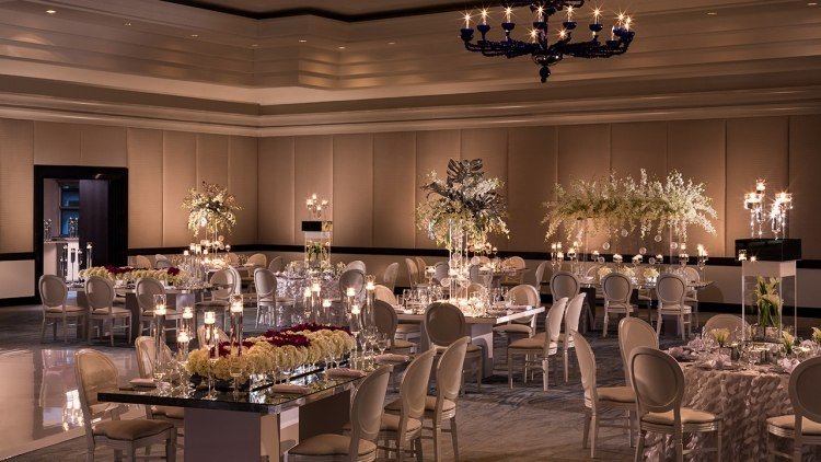Bröllop-bord dekorationer-lyktor-blomma-bild-idéer