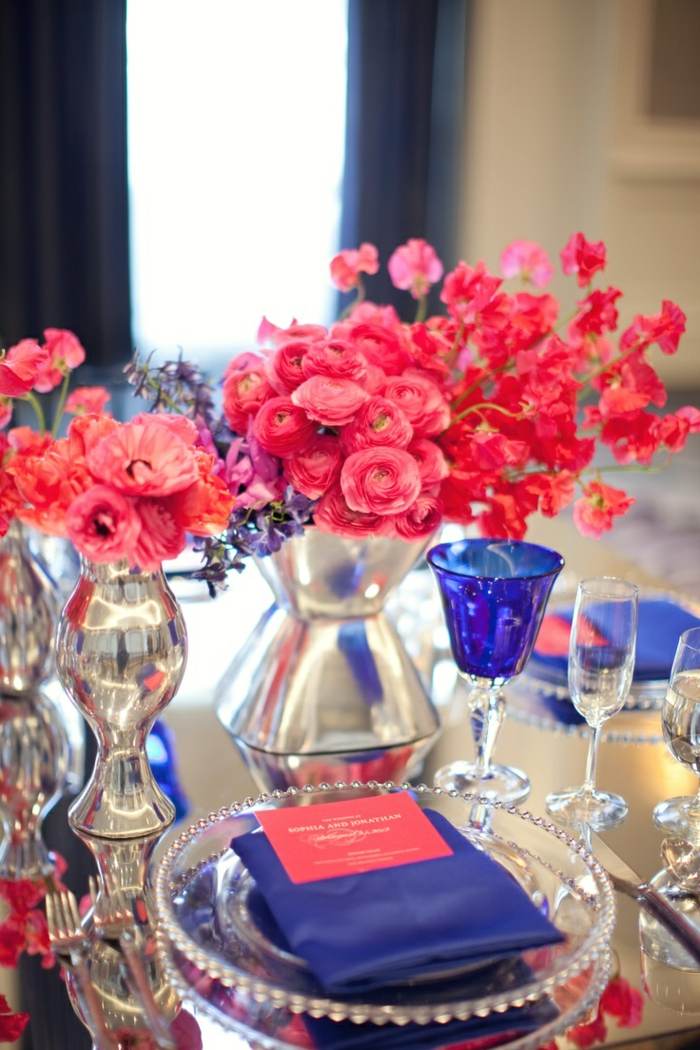 bordsdekoration lila rosa elegant glasplatta silvervas gifta sig med mottagning