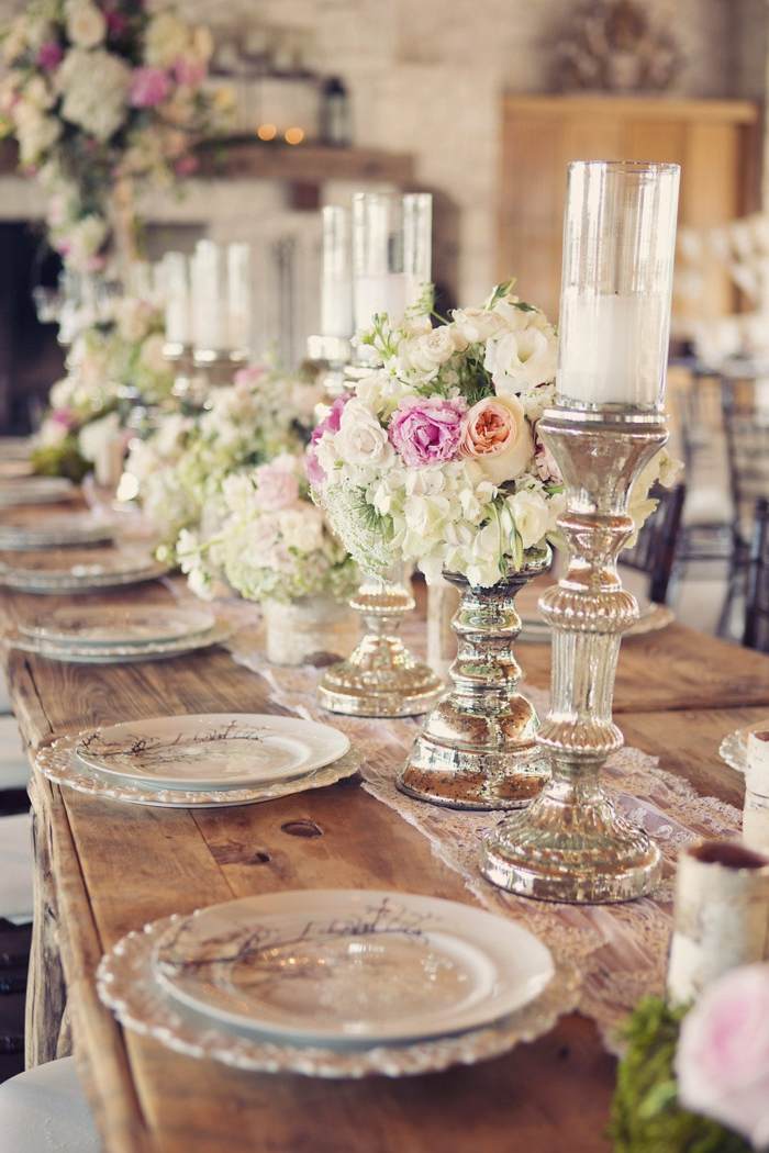 bordsdekorationer för sommarbröllopsrosor romantiska servisljus