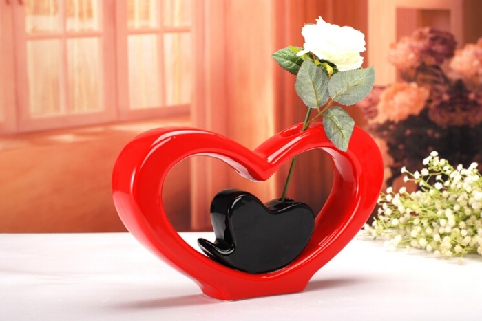 keramik-vas-hjärta-form-dekoration-för-matbordet-Alla hjärtans dag-present