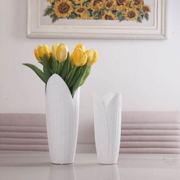 modern-vit-keramisk-bord-vaser-två-uppsättning-dekoration-för-matbordet