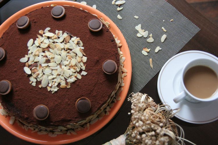Toffifee tårta bakning recept kakao mandel