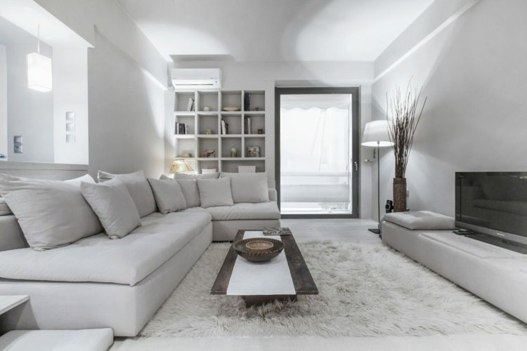 ton i ton inredning vardagsrum-soffa-soffbord-grå vägghylla