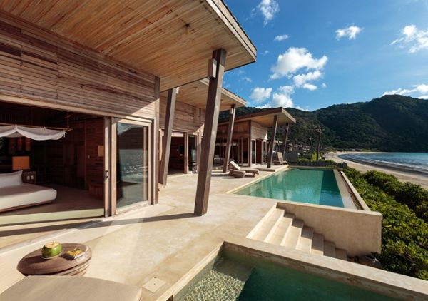 Beach Villa-Luxury Resort Ocean View Infinity Pools Träbyggnader Six Senses-Vietnam