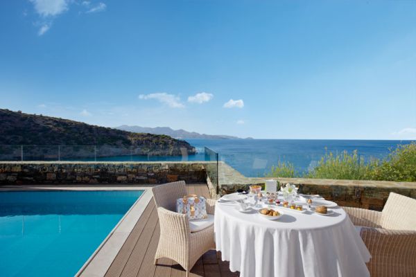 Summer Resien Kreta Grekland-Utomhuspool Restaurang Design Railings-Daios Cove Luxury Resort