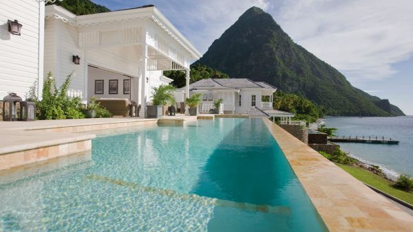 St-Lucia Residence Lyxvilla Sugar Beach Visa de bästa hotellpoolerna