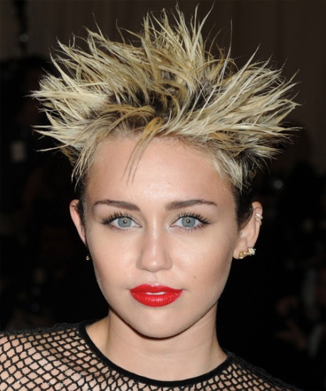 Miley Cyrus Medium Spikes