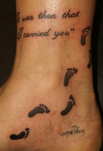 Runollisen jalanjäljen tatuointimallit
