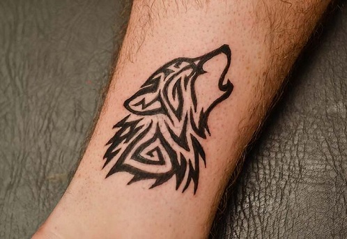 Tribal Wolf Design Arm Tatuoinnit