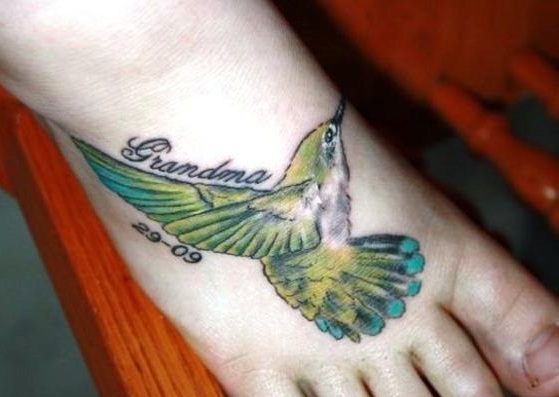 Σχέδιο τατουάζ Hummingbird