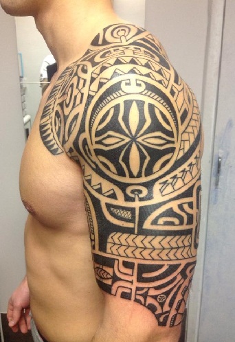 Tiki Πολυνησιακό Τατουάζ