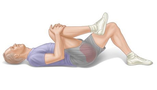 Άσκηση γόνατος στο στήθος