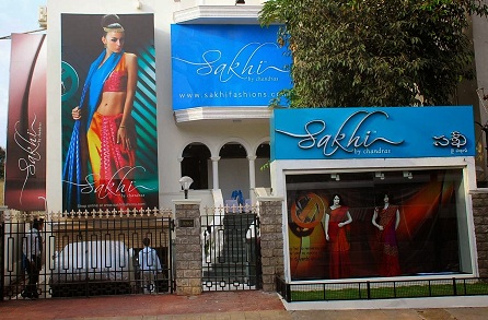 Sakhi Fashions -putiikkeja Bangaloressa