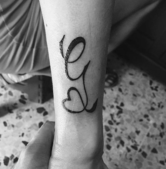 Curvy G Letter Tattoo With A Heart