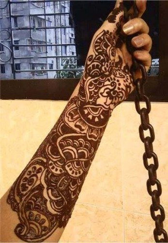 Πακιστανικά σχέδια Mehandi για γεμάτα χέρια