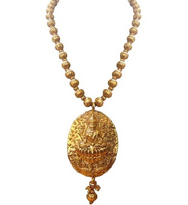 Antique Temple Jewellery in Gold