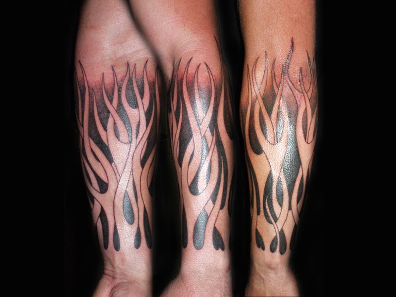 Σχέδια τατουάζ με φλόγα με εικόνα