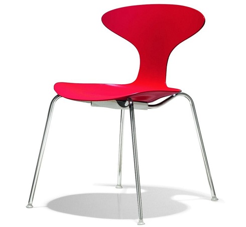 Κομψή καρέκλα στοίβαξης με κόκκινο χρώμα