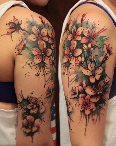 Vesiväri erityinen Tribal Flower Tattoo