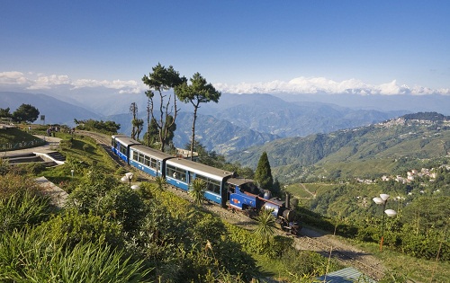 Πού να ταξιδέψετε το μήνα του μέλιτος τον Σεπτέμβριο: Darjeeling