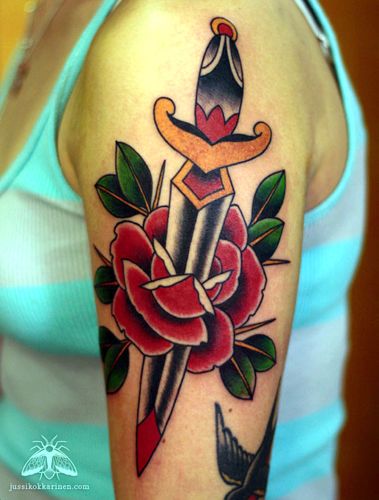 Παραδοσιακό σχέδιο τατουάζ Dagger